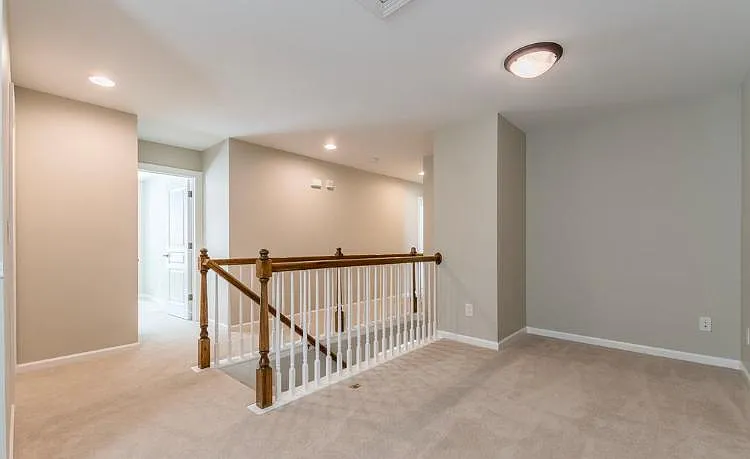 7661 Legacy Rd — Photo 12