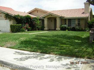 43900 Palm Vista Ave, Lancaster, CA 93535
