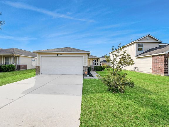 3rd image of 8218 Radial Ct