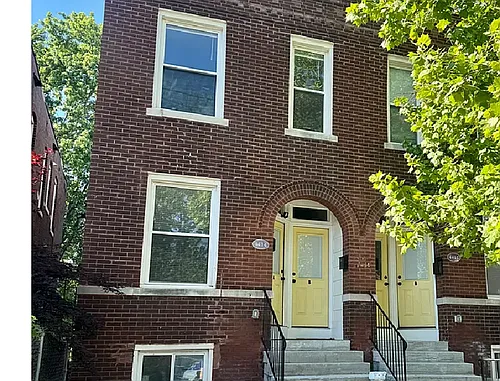 4414 Swan Ave Photo 1