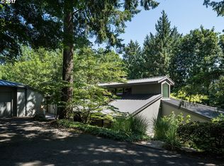5710 SW Grover Ct, Portland, OR 97221