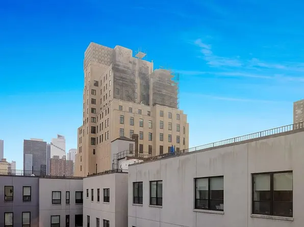 416 West 52nd Street 704 image 2 of 19
