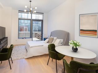3 Court Sq APT 517, Long Island City, NY 11101