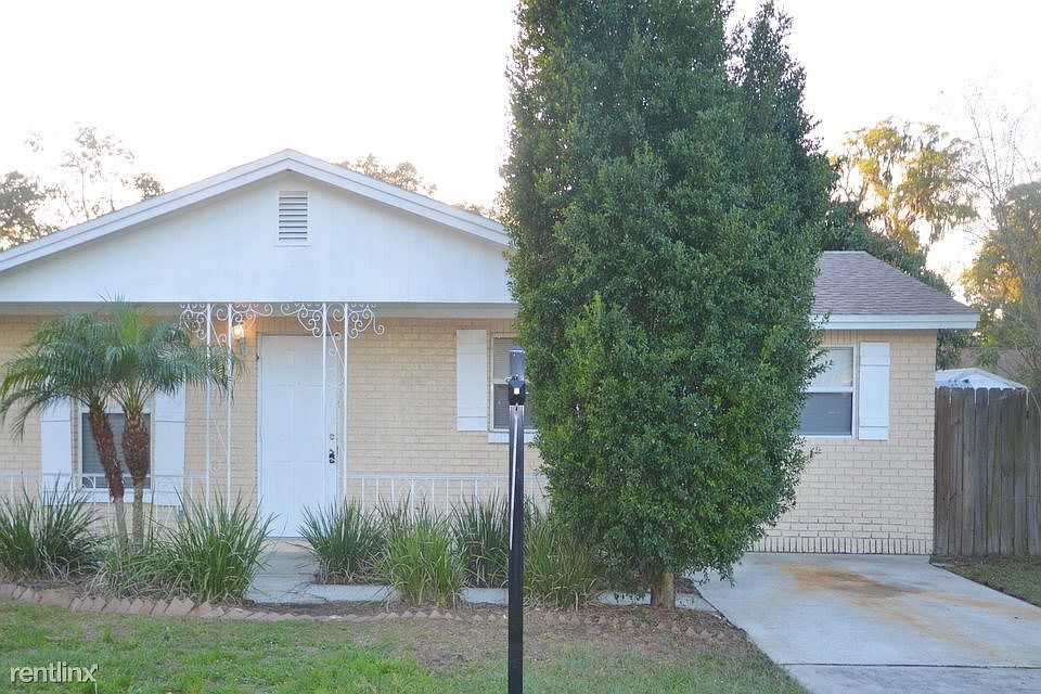 40200208_810 Walnut Dr_Seffner_FL_2017-1