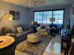 2223 Park Ln APT 102, Hollywood, FL 33021