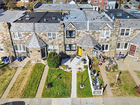 4th image of 6027 Woodcrest Ave