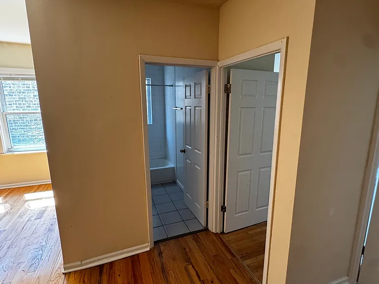 5025 W Belmont Ave #2F — Photo 6
