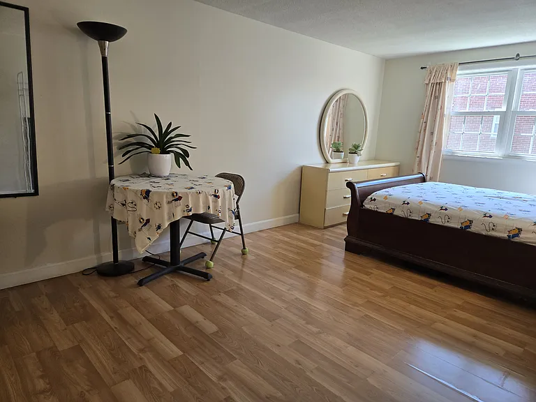 2 Old Colony Ln #8 — Photo 4