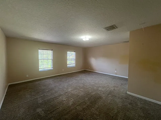 9785 Bennington Chase Dr — Photo 14