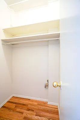 Rented by City Connections Realty | media 18