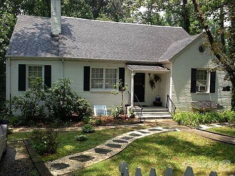 114 Howard Dr #6 Basement Apartment