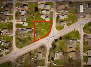 E William St, Decatur, IL 62521