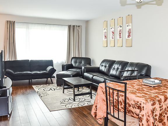 4th image of 17405 W Chestnut Ln #17405