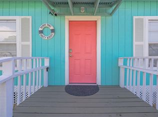 309 Timothy St, Rockport, TX 78382