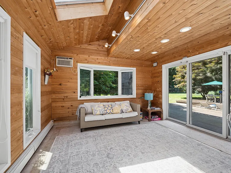 13 Buttercup Ln — Photo 24