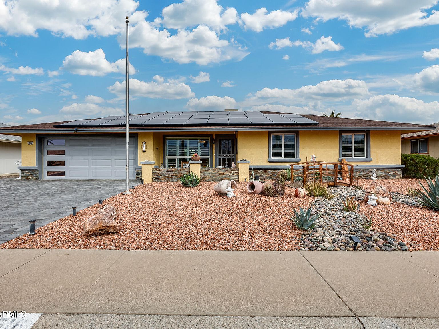 9516 W INDIAN HILLS Drive, Sun City, AZ 85351 | Zillow