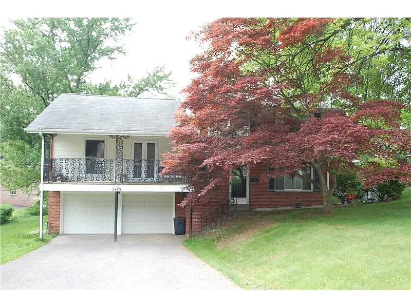 2475 Driftwood Dr photo 1