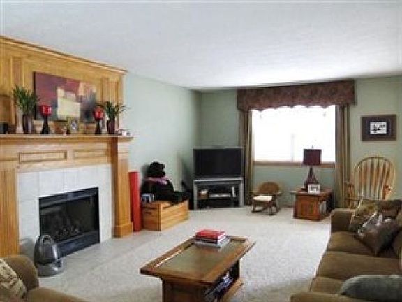 3rd image of 4467 Great Smokey Cir