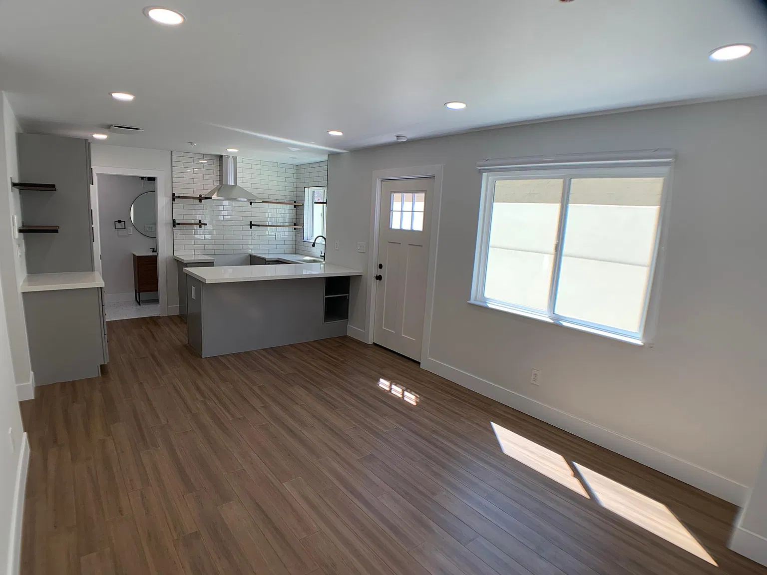 2127 Park Blvd — Photo 3