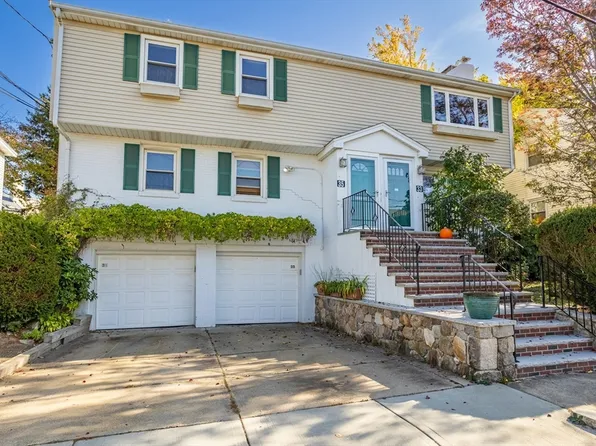 35 Desmond Ave, Watertown, MA 02472