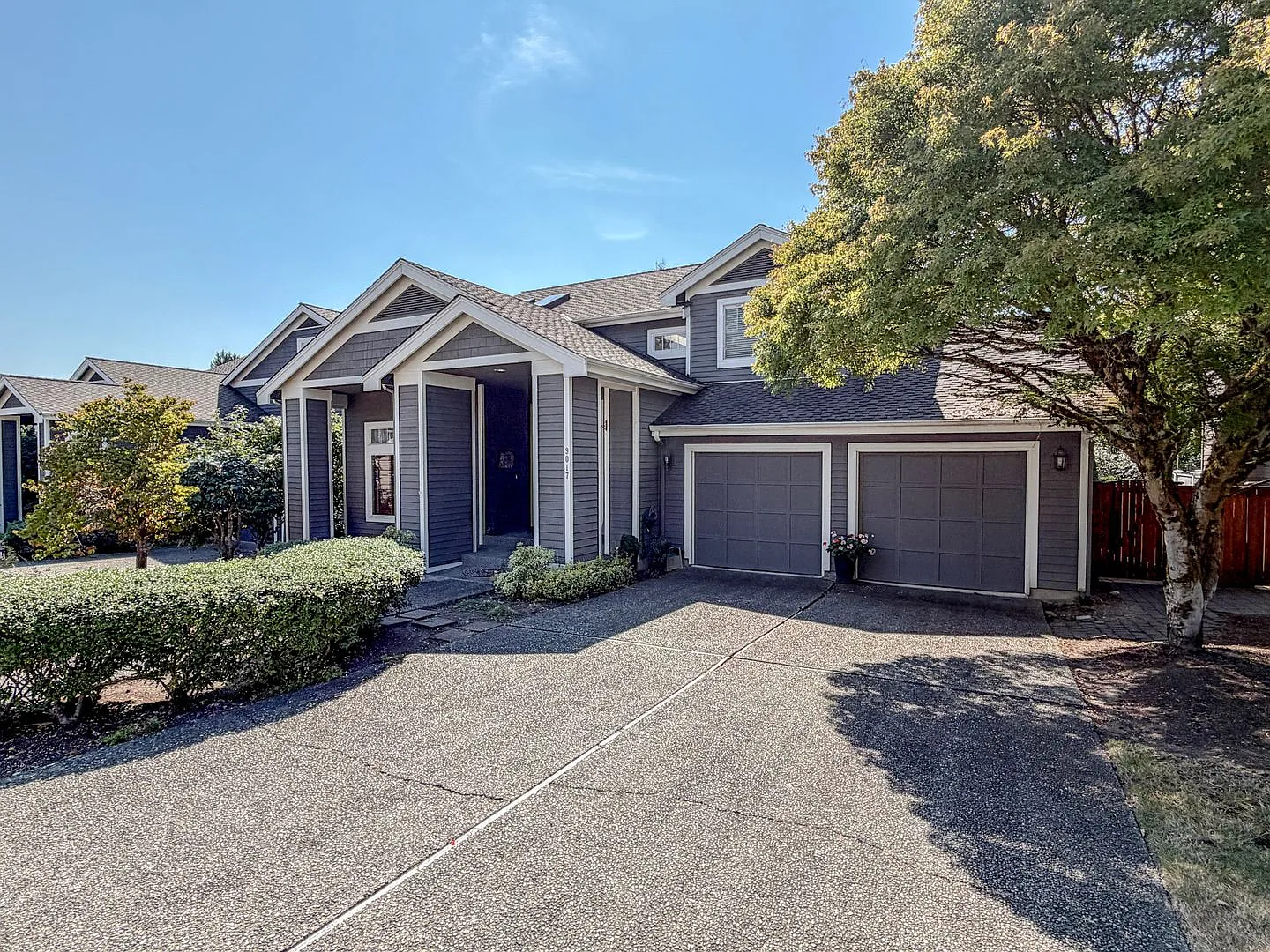 Lovely 4bd/2bth Kenmore Home, $4,000/mo. — Photo 1