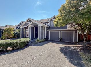 9017 NE 145th Pl, Kenmore, WA 98028