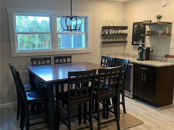 3rd image of 4401 Ocean View Ave
