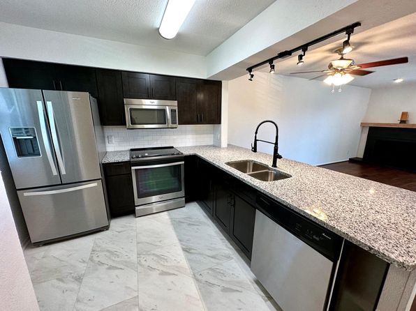 111 Henry M Chandler Dr