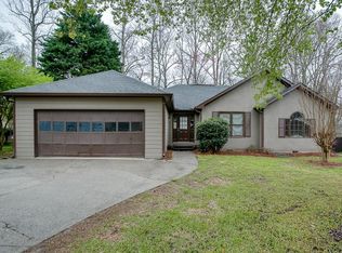 900 Old Spring Way, Sugar Hill, GA 30518