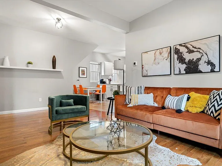 58 Vernon St #1 — Photo 6