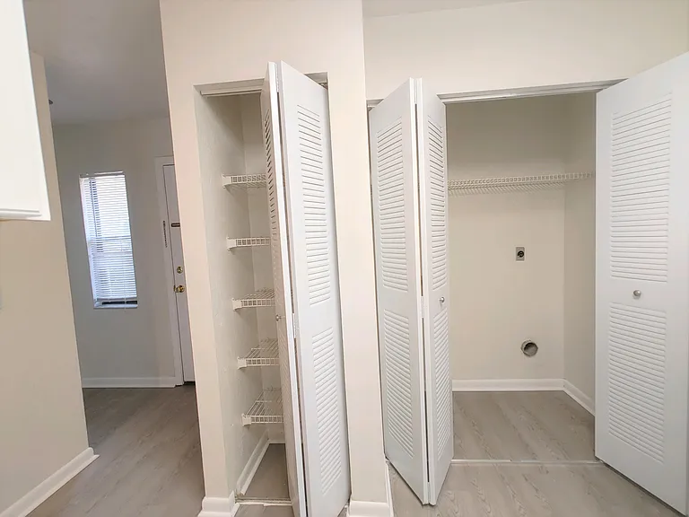 2/1.5 floor plan with washer and dryer hook ups in kitchen space, along with pantry.