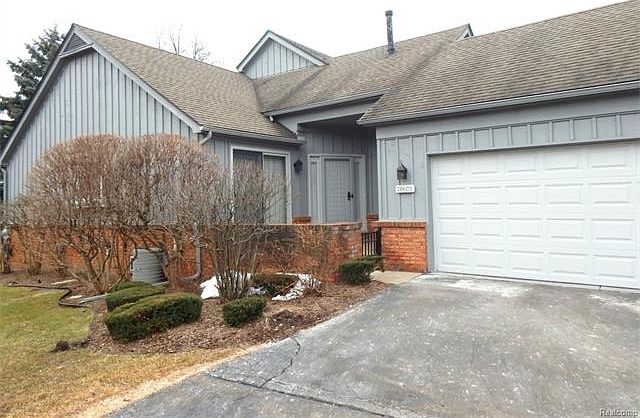 1st image of 28601 Venice Ct