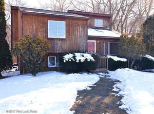 11 Fields View Rd, Bradford, RI 02808