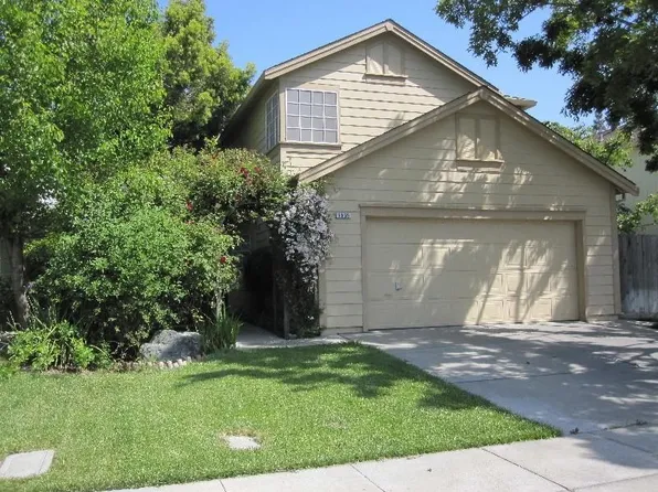 1569 Owens Valley Dr, Woodland, CA 95776