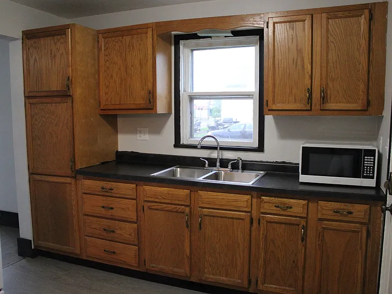 402 Fritz Ave W — Photo 11