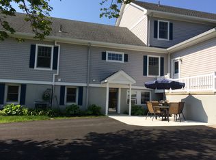 19 Moonlight Dr, Westerly, RI 02891