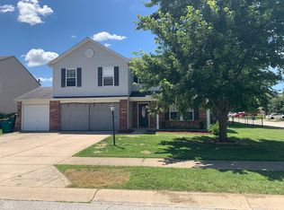 1601 Creekside Dr, Brownsburg, IN 46112