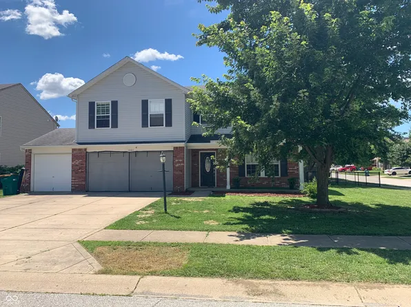 1601 Creekside Dr, Brownsburg, IN 46112