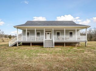 2165 Arcot Rd, Celina, TN 38551