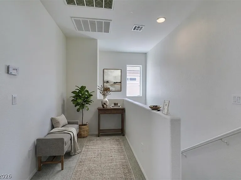 685 Taliput Palm Pl — Photo 35