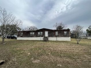 402 Burch St, Jasper, TX 75951
