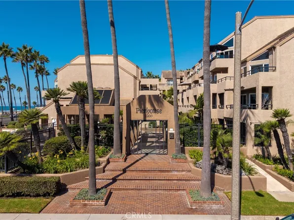 1200 Pacific Coast Hwy APT 102, Huntington Beach, CA 92648