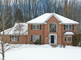 1794 Sawgrass Dr, Uniontown, OH 44685