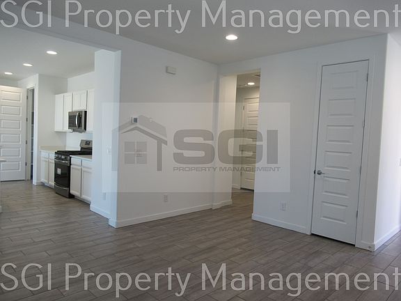 4th image of 1622 W La Mirada Dr