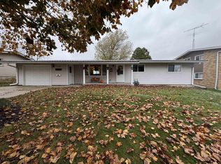2319 5th Ave, Monroe, WI 53566