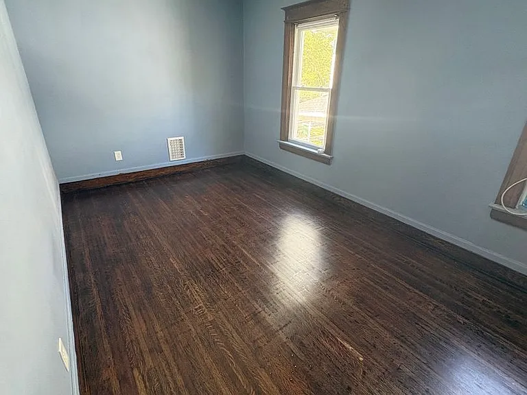 45 Clay Ave — Photo 29