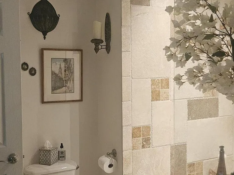 2805 Veronia Dr #107 — Photo 19