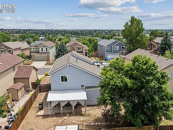 5th image of 5057 Sweetgrass Ln