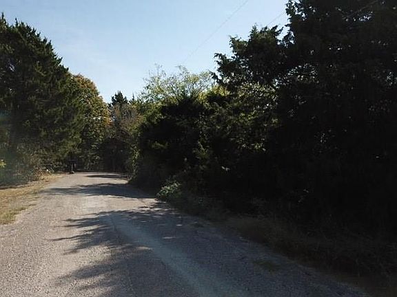 5th image of 116 Juniper Ln