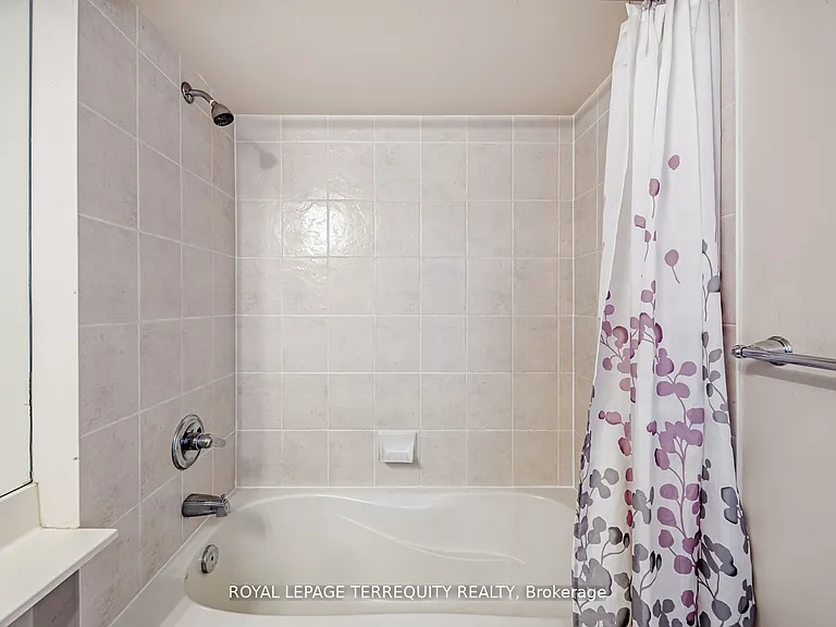 2035 Sheppard Ave E #104 — Photo 14